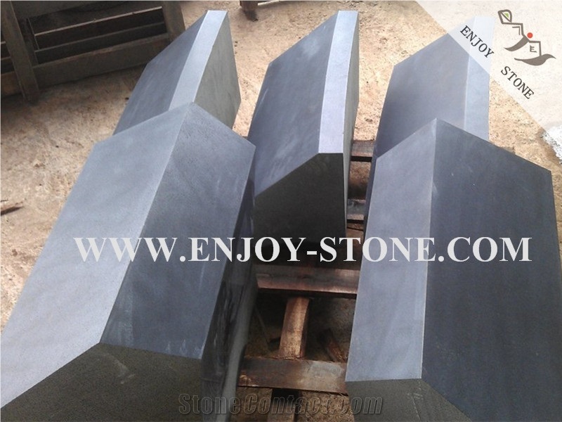 Hainan Black Kerbstone, Black Basalt, Bluestone, Basalt with Catpaws, Honeycomb, Micro Hole Basalt, Andesite, Lavastone, Honed, Filled