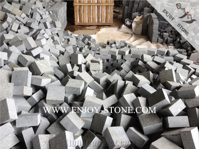 Oliver Green Granite Cobble Stone,G612 Granite Bush Hammered Surface Sides Machine Cut Cube Stone, Outdoor Garden Stepping Pavements,Driveway Paving Stone,Walkway Pavers