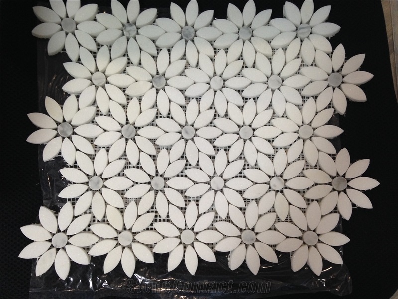 White Marble Stone Mosaic, Greece Crystal White Marble with Italy Carrara Grey Marble Mosaic Tile Design, Flower Design Natural Stone Mosaic on Sales from China Factory