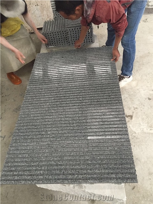 China Natural Grey Stone New G603/Hubei Sesame/Bianco Crystal Granite Anti-Slip Road Pavers, Road Covering Tiles, Stripe Blind Stone, Landscaping