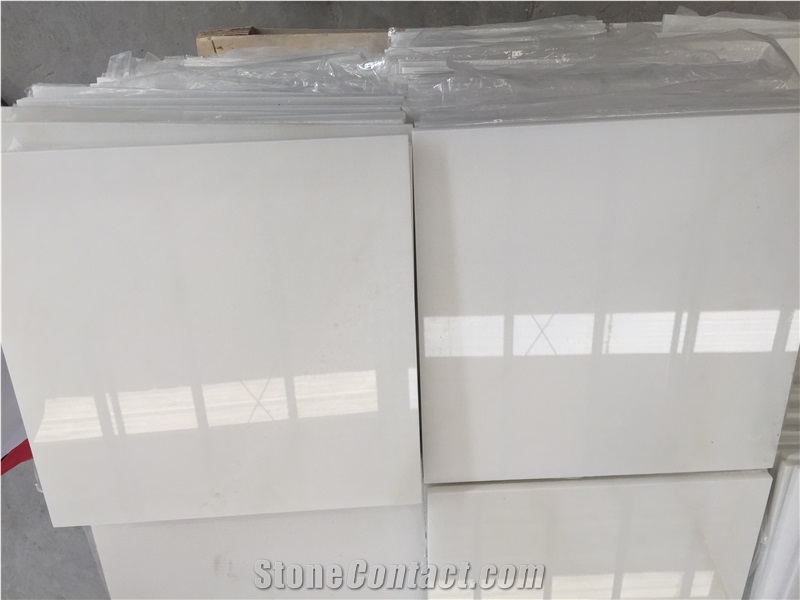 China Natural Oriental White Marble/Sichuan Baoxing White/ East White Marble Polished Cut-To-Size Tiles, Indoor Wall Cladding/Floor Covering/Skirts