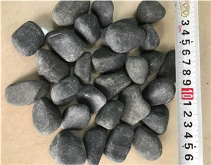 Super Good Quality Tumble Unpolished Black Pebbles, Black Unpolished Pebbles for Garden Decorations