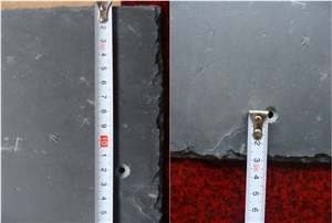 Chipped Edges and Drilled Two Holes Split Black Roofing Slate Tiles for Roof