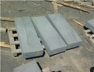 New G684 Black Basalt Kerbstone,Natural Stone Kerb,Cheap Curbstone,Quarry Owner and Directly Factory with Ce,Side Road Curbs,Landscape Building Use