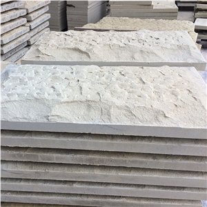 Natural Beige Sandstone Split Face Mushroom Stone for Wall Cladding