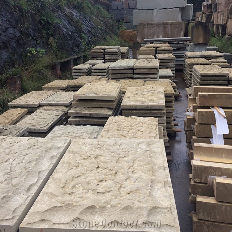 Natural Beige Sandstone Split Face Mushroom Stone for Wall Cladding