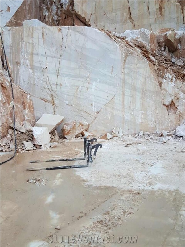 Italian Calacatta White Marble Blocks, Calacatta Own Quarry