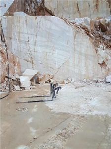 Italian Calacatta White Marble Blocks, Calacatta Own Quarry