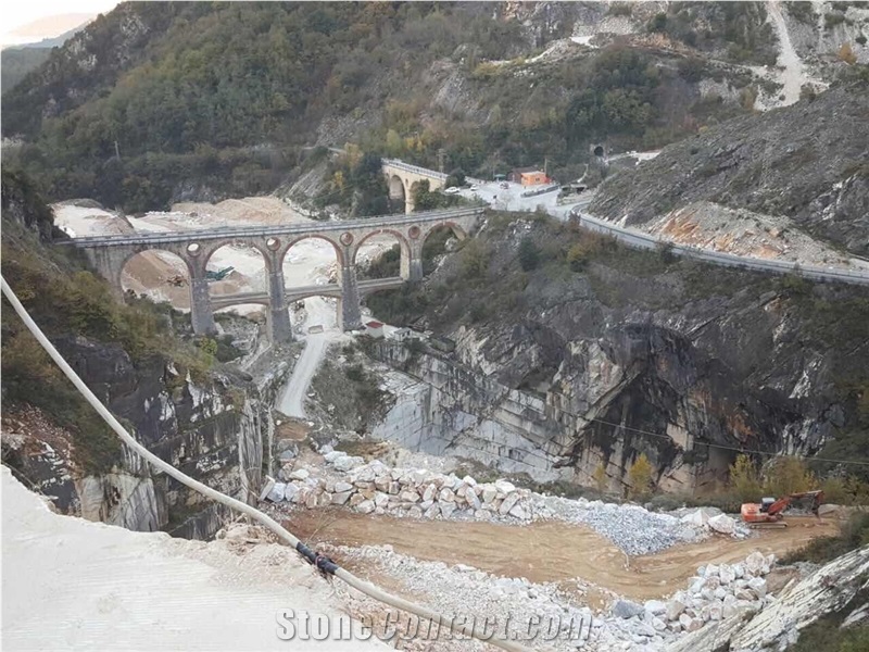 Italian Calacatta White Marble Blocks, Calacatta Own Quarry