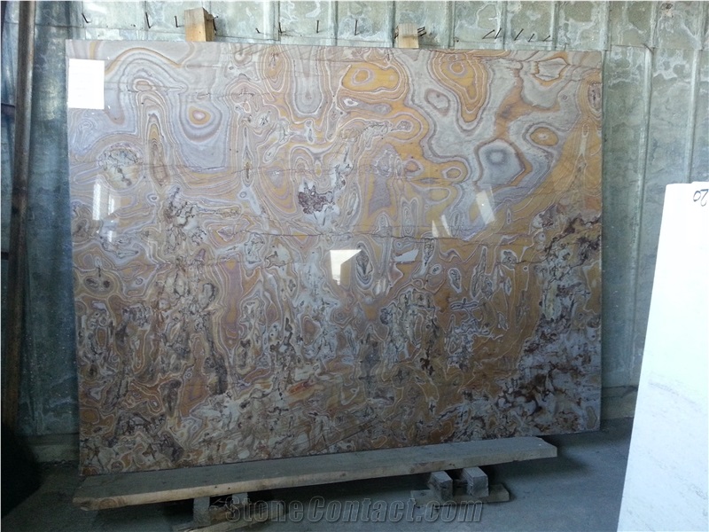 Natural Marble Tiles and Slabs