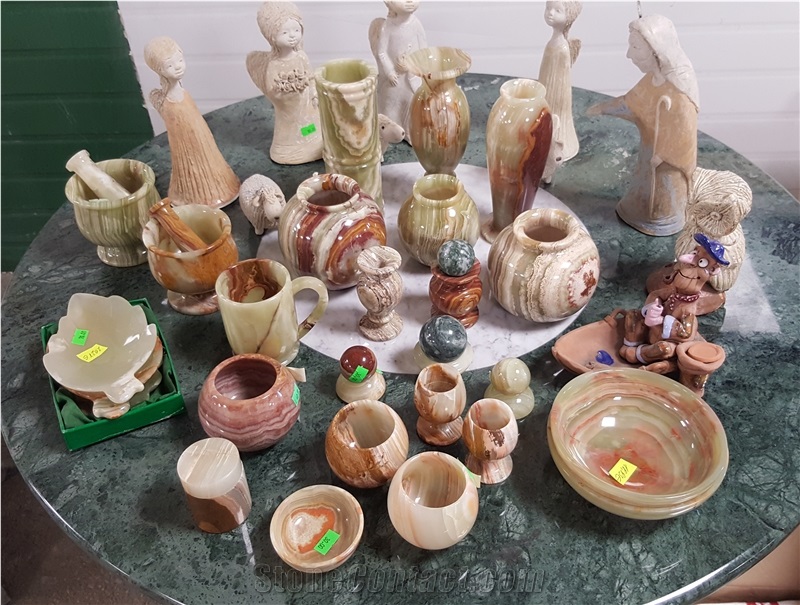 Onyx Slabs and Products