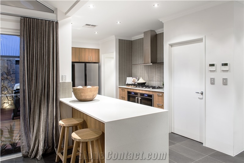 Absolute Quartz Kitchen Countertop