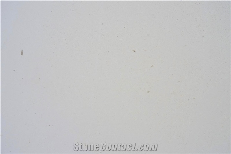 Blanco Moabi Limestone Slabs