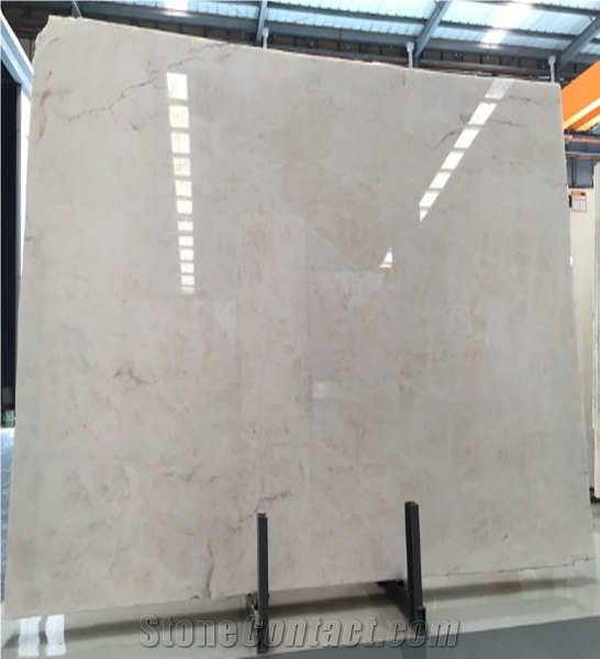 China Factory Custom Well Polished Beige Onyx Slabs & Tiles for Project