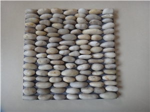 Green Pebble Stone/ River Stone Mosaic on Net Tile for Floor Covering