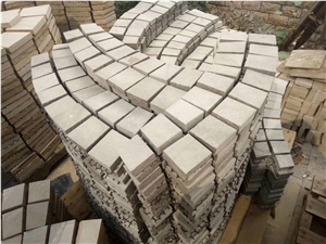 Natural Stone Yellow Sandstone Cubic Stone, Stone Pattern for Floor Covering