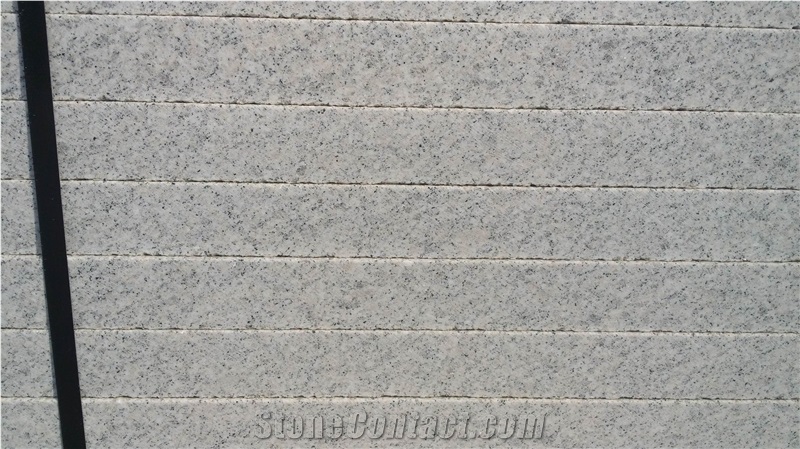 Chinese White Granite Slabs & Tiles