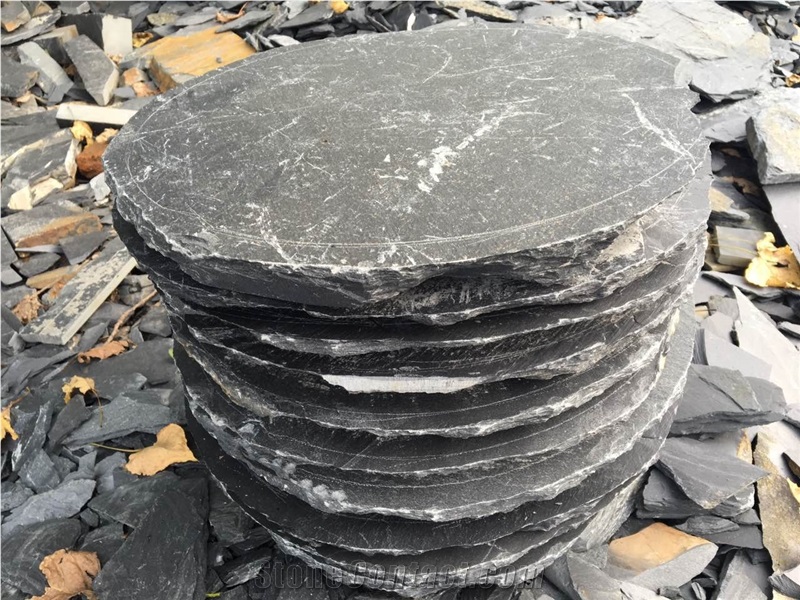 Black Tumbled Slate Stepping Stone Garden Paver Round Shape