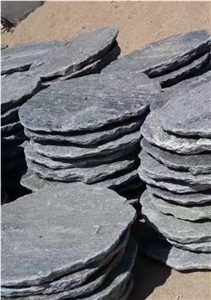 Black Tumbled Slate Stepping Stone Garden Paver Round Shape