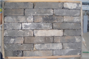 Grey and Black Recycled Bricks, Used Bricks, Secondhand Bricks