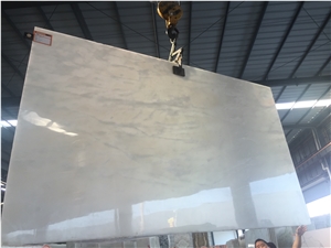 China Pure Royal White Onyx Polished Slabs Tiles/ Natural Crystal Transparency Stone/ Purity a Quality for Wall Covering Interior Decoration Project
