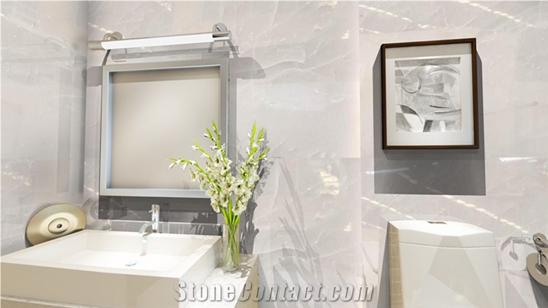 China Pure Royal White Onyx Polished Slabs Tiles/ Natural Crystal Transparency Stone/ Purity a Quality for Wall Covering Interior Decoration Project
