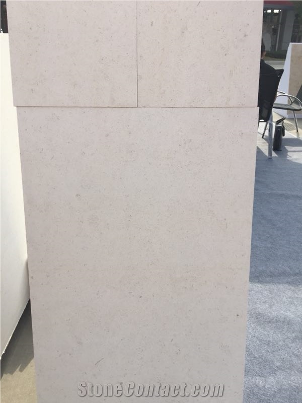 Poitier Beige Limestone Honed Tiles Slab,France Cream Coral Seashell Stone Panel for Villa Exterior Walling,Floor Covering Pattern Gofar