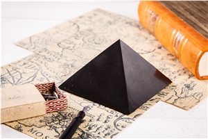 Pyramid 9-25 Shungite Natural Stone Home Decor