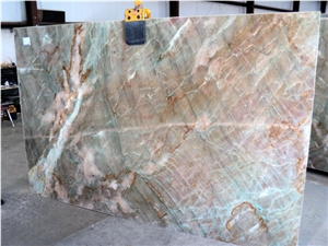 Alexandrita Quartzite Slab