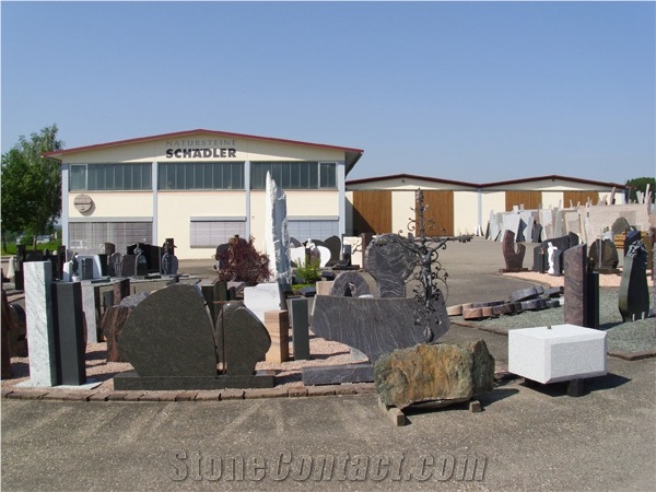 Gravestones, Monument & Tombstones