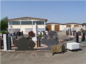 Gravestones, Monument & Tombstones