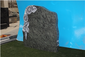 China 2017 New Oliver Green Headstone Granit Tombstone Rose Moument Flower Headstones Popular Monuments Cheap Tombstones Good Gravestone Engraved
