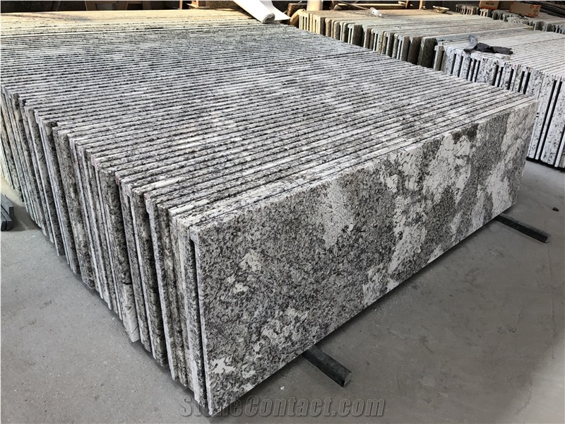 Brazil White Torronico Prefab Granite Countertops Laminated Flat Edge