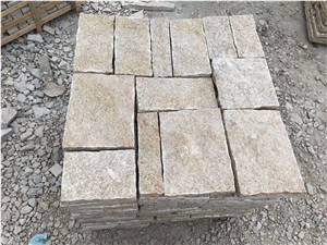 G682 Gold Yellow Granite Split Surface Paving Pattern Cobbles Cube Stone