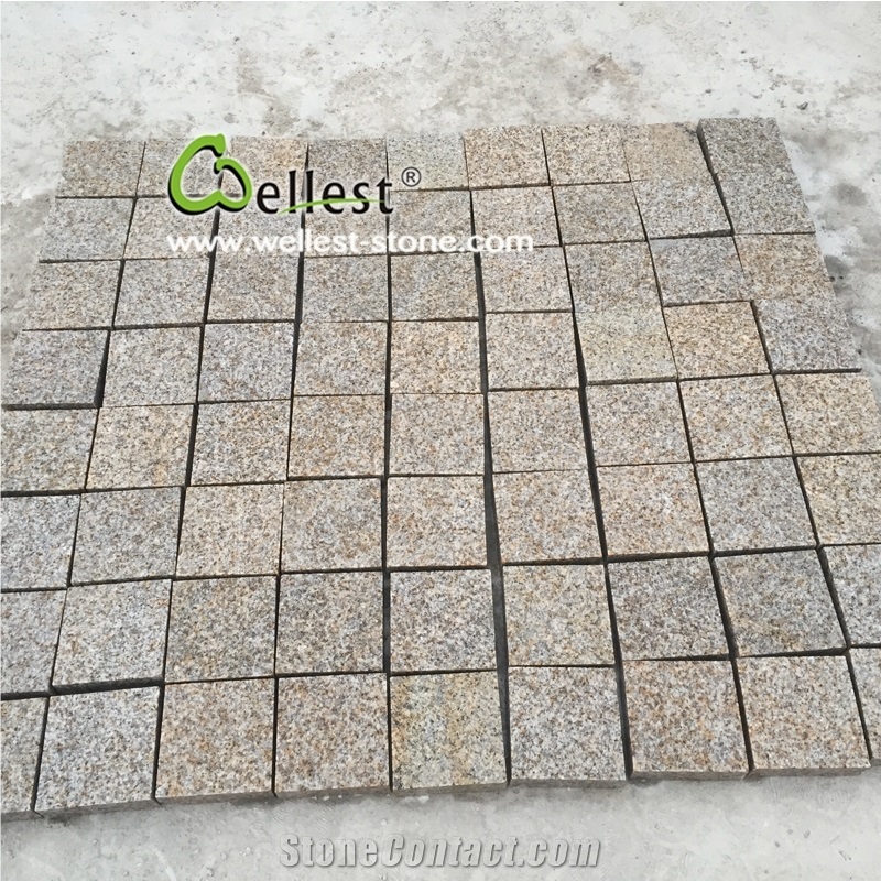 Bush Hammered Yellow Granite 10x10 Driveway Paving Cobble Stone