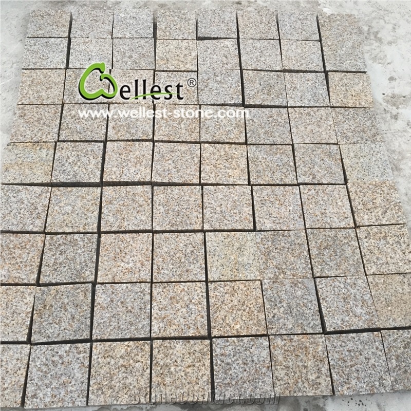 Bush Hammered Yellow Granite 10x10 Driveway Paving Cobble Stone