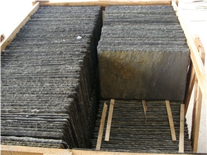 China Rectangular Shape Multicolor and Rusty Roofing Slate Tiles for Coating