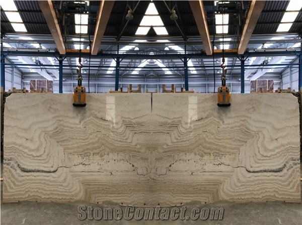 Navona Travertine Bookmatched Slabs & Tiles