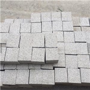 Chinese Light Silver Grey Split Natural Cube Stone Paver Setts