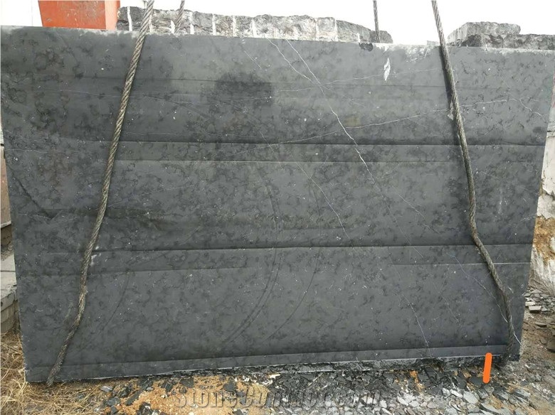 Black Marquina Block in Quarry China Top Quality
