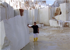Kyknos White Marble Blocks Kyknos White Marble Blocks