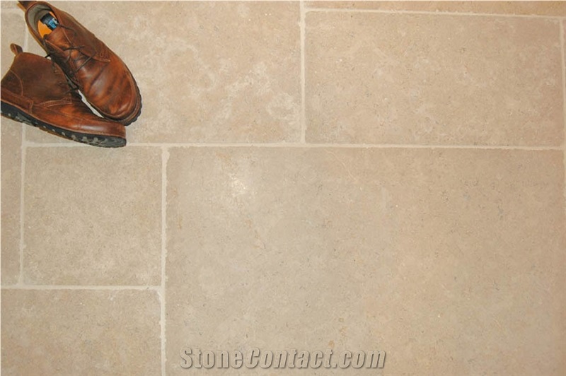 African Stone - Regal Sandstone Pool Pavement