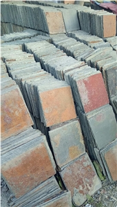 Cheap and Natural Chinese Rustic Slate Roof Tiles Square Roof Covering and Coating