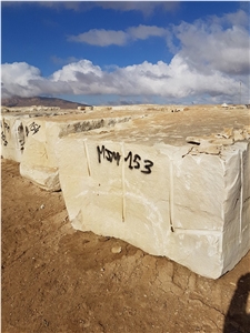 Thala Beige Limestone Block, Tunisia Beige Limestone Thala Beige Limestone Block, Tunisia Beige Limestone