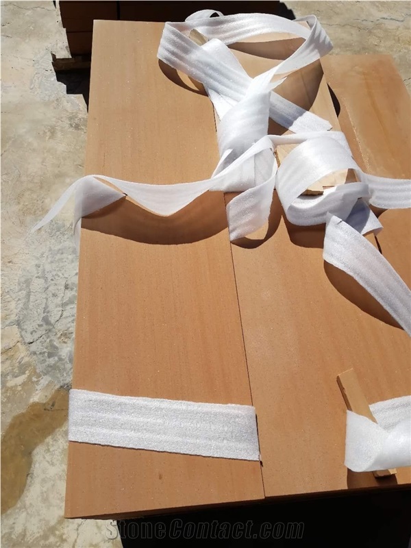 Natural Paving Stone Yellow Sandstone Slabs for Villa Wall Tile