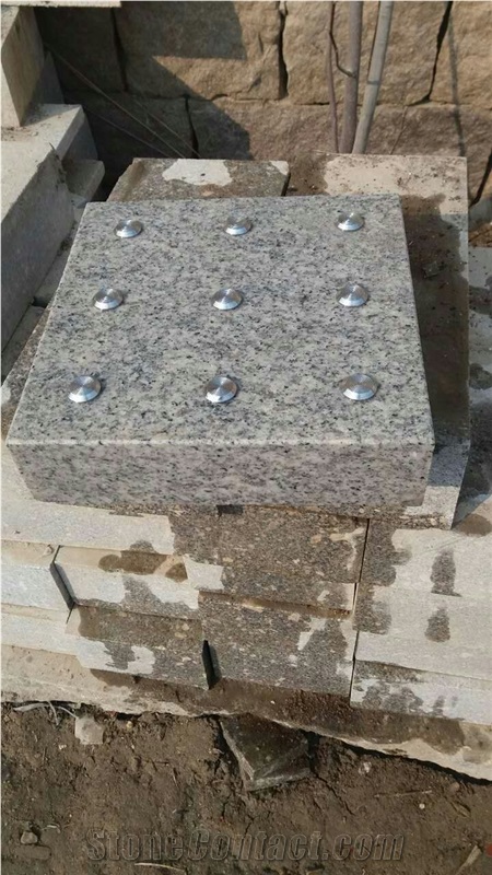 G359 White Granite Flamed Surface Blindstone Pavers with Stainless Steel Spins Buttons