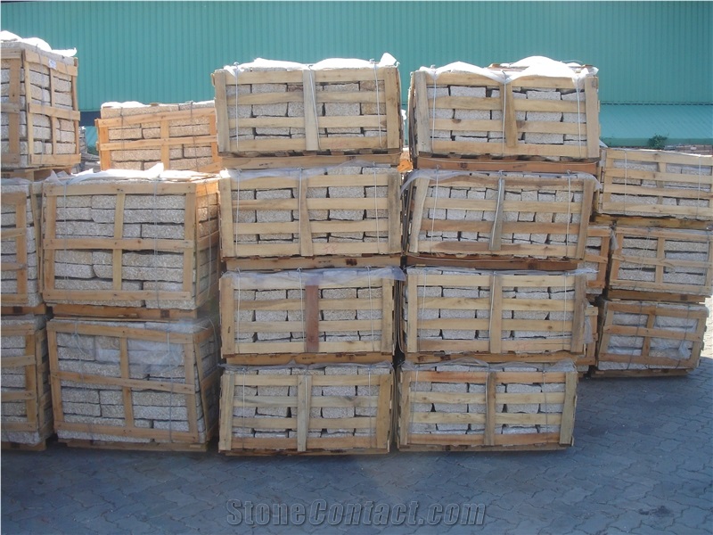 G682 Sawn Pineappled,All Sides Picked Golden Rust, Yellow Rusty Granite, Pavers,Yellow Granite,Pineapple Paving Stone,Golden Granite Pavers, Cobble Flooring,Cube Stone,China Sunset Gold Granite