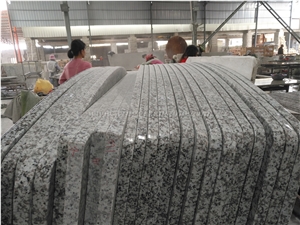 Bala White Granite Countertop, G439 Granite Kitchen Top, Bar Top, Natural Stone Countertop, Kitchen Countertop Manufacturer, Xiamen Winggreen