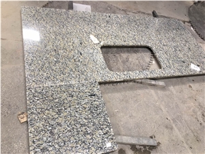 Sesame Gold Granite Kitchen Top, Chinese Granite Countertop, Autumn Beige Granite Kitchen Top, Island Top, Bathroom Vanity Top, China Gold Granite Customized Countertop, Xiamen Winggreen