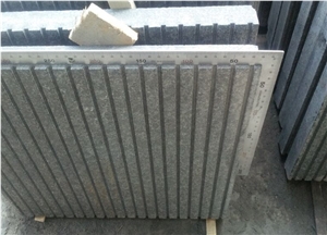 China Black Basalt Flamed Grooved Tiles
